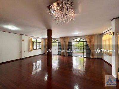 House For Rent Chong Nonsi, Yan Nawa, Bangkok / Sathorn, Bangkok, Thailand House For Rent Chong Nonsi, Yan Nawa, Bangkok / Sathorn, Bangkok, Thailand