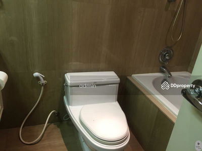 Langsuan Ville, Bangkok, Thailand Langsuan Ville, Bangkok, Thailand