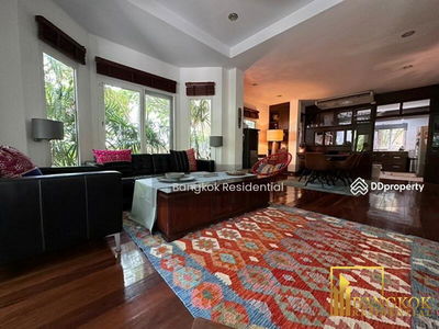 Detached House, Bangkok, Thailand Detached House, Bangkok, Thailand