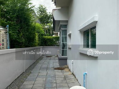 Nantawan Suanroung R.9, Bangkok, Thailand Nantawan Suanroung R.9, Bangkok, Thailand