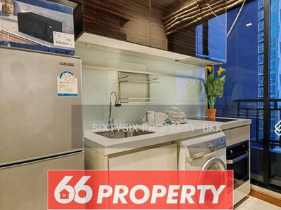 Ivy Ampio, Bangkok, Thailand Ivy Ampio, Bangkok, Thailand