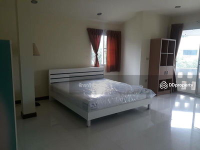 Raja City lakeside and garden home, Khon Kaen, Thailand Raja City lakeside and garden home, Khon Kaen, Thailand