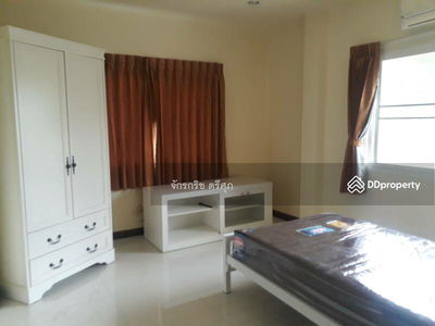 Raja City lakeside and garden home, Khon Kaen, Thailand Raja City lakeside and garden home, Khon Kaen, Thailand