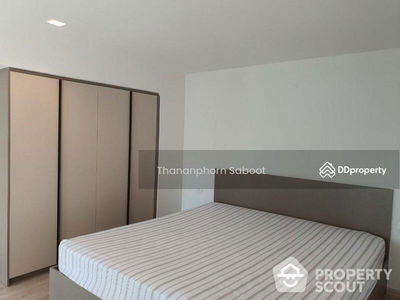 IDEO Sathorn-Wongwian Yai, Bangkok, Thailand IDEO Sathorn-Wongwian Yai, Bangkok, Thailand