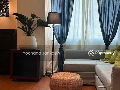 Pabhada Silom, Bangkok, Thailand Pabhada Silom, Bangkok, Thailand