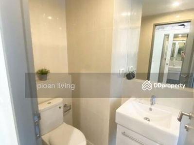 Life @ Ratchada, Bangkok, Thailand Life @ Ratchada, Bangkok, Thailand