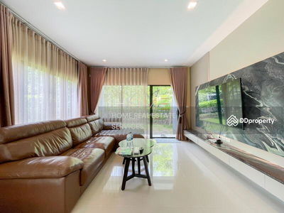 Burasiri Wongwaen-On Nut, Samut Prakan, Thailand Burasiri Wongwaen-On Nut, Samut Prakan, Thailand