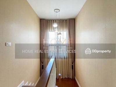 Burasiri Wongwaen-On Nut, Samut Prakan, Thailand Burasiri Wongwaen-On Nut, Samut Prakan, Thailand