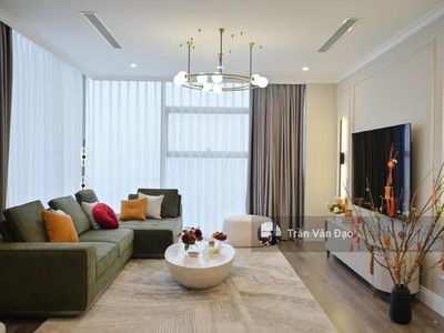 The Nine, Vietnam The Nine, Vietnam