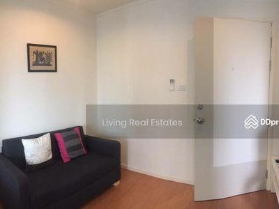 Lumpini Park Rattanathibet-Ngamwongwan, Nonthaburi, Thailand Lumpini Park Rattanathibet-Ngamwongwan, Nonthaburi, Thailand