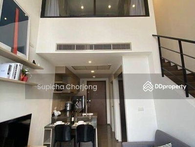 Onyx Phahonyothin, Bangkok, Thailand Onyx Phahonyothin, Bangkok, Thailand