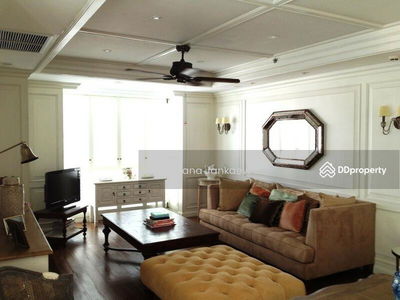 Issara At 42 Sukhumvit, Bangkok, Thailand Issara At 42 Sukhumvit, Bangkok, Thailand