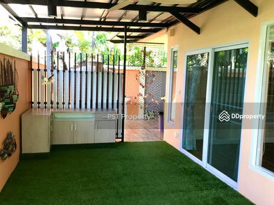 Single house Bangna, Bangkok, Thailand Single house Bangna, Bangkok, Thailand