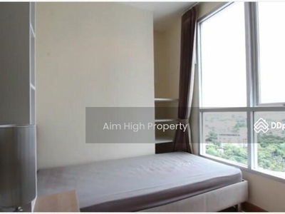 Life @ Sukhumvit 65, Bangkok, Thailand Life @ Sukhumvit 65, Bangkok, Thailand