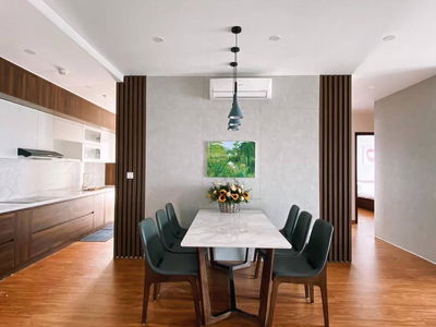 The Sun Me Tri, Vietnam The Sun Me Tri, Vietnam