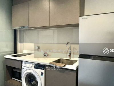 Life Ladprao Valley, Bangkok, Thailand Life Ladprao Valley, Bangkok, Thailand