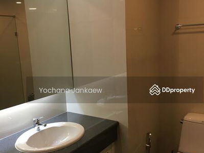 Sukhumvit House, Bangkok, Thailand Sukhumvit House, Bangkok, Thailand