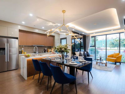 Kosmo Tay Ho, Vietnam Kosmo Tay Ho, Vietnam