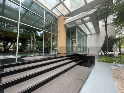 Villa Sathorn, Bangkok, Thailand Villa Sathorn, Bangkok, Thailand