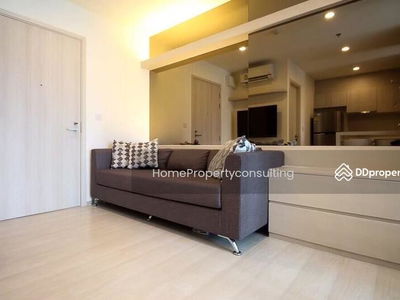 Life Asoke, Bangkok, Thailand Life Asoke, Bangkok, Thailand