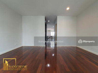 Townhouse in Compound, Bangkok, Thailand Townhouse in Compound, Bangkok, Thailand