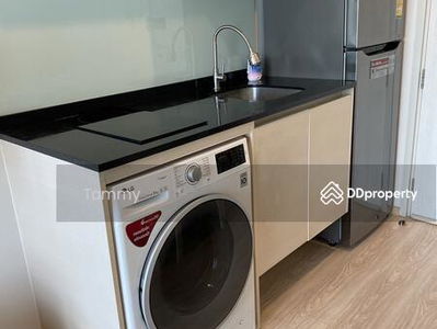 Noble Revolve Ratchada 2, Bangkok, Thailand Noble Revolve Ratchada 2, Bangkok, Thailand