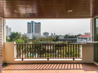 Sathorn Gallery Residences, Bangkok, Thailand Sathorn Gallery Residences, Bangkok, Thailand