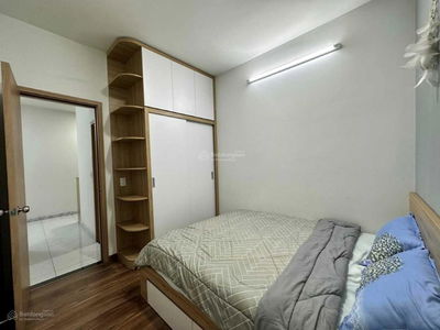 Saigon Avenue, Vietnam Saigon Avenue, Vietnam