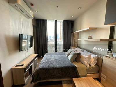 Park Origin Phrom Phong, Bangkok, Thailand Park Origin Phrom Phong, Bangkok, Thailand