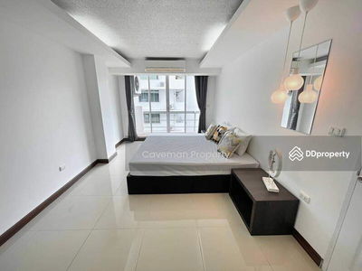 Waterford Sukhumvit 50 condominium, Bangkok, Thailand Waterford Sukhumvit 50 condominium, Bangkok, Thailand