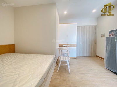 Ben Van Don Street, Vietnam Ben Van Don Street, Vietnam