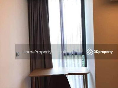 Via 49, Bangkok, Thailand Via 49, Bangkok, Thailand