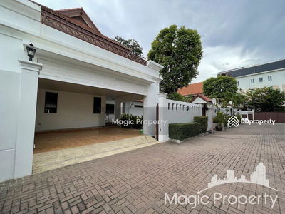 4 Bedrooms House in Soi Phetchaburi 47, Bangkok, Thailand 4 Bedrooms House in Soi Phetchaburi 47, Bangkok, Thailand