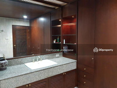 Saitharn Condominium, Bangkok, Thailand Saitharn Condominium, Bangkok, Thailand