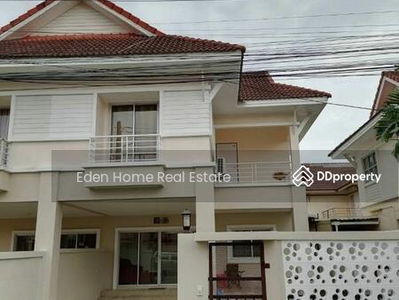 Townhouse for rent at Phuket town, Phuket, Thailand Townhouse for rent at Phuket town, Phuket, Thailand