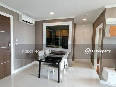 The Metropolis Samrong Interchange, Samut Prakan, Thailand The Metropolis Samrong Interchange, Samut Prakan, Thailand