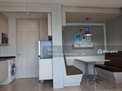 Noble Revolve Ratchada 2, Bangkok, Thailand Noble Revolve Ratchada 2, Bangkok, Thailand