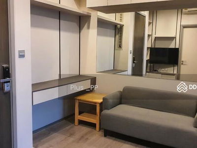 Whizdom Avenue Ratchada-Ladprao, Bangkok, Thailand Whizdom Avenue Ratchada-Ladprao, Bangkok, Thailand