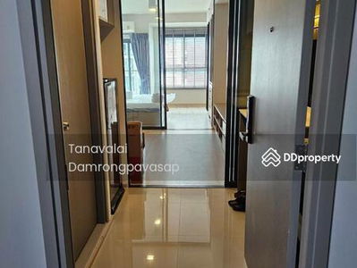 IDEO Sathorn-Wongwian Yai, Bangkok, Thailand IDEO Sathorn-Wongwian Yai, Bangkok, Thailand