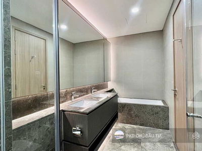 The River Thủ Thiêm, Vietnam The River Thủ Thiêm, Vietnam