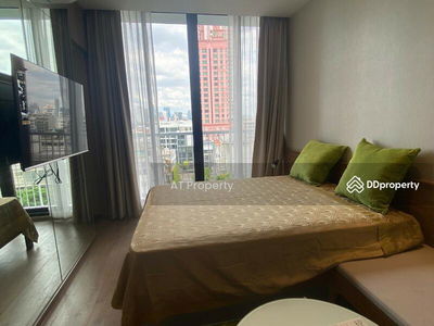 Park Origin Phrom Phong, Bangkok, Thailand Park Origin Phrom Phong, Bangkok, Thailand