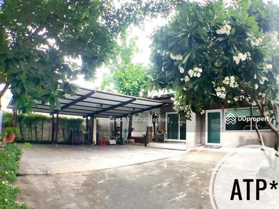 Chaiyapruk Ramintra – Wongwaen 2, Bangkok, Thailand Chaiyapruk Ramintra – Wongwaen 2, Bangkok, Thailand