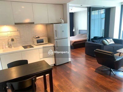 Noble Ambience Sarasin, Bangkok, Thailand Noble Ambience Sarasin, Bangkok, Thailand