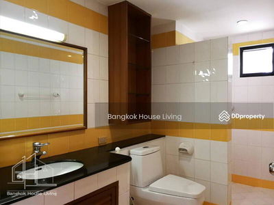 Baan Piyabutr, Bangkok, Thailand Baan Piyabutr, Bangkok, Thailand