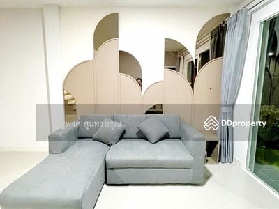 Concordian International (1 km.) MRT Sri Lasalle (4.5 km.), Samut Prakan, Thailand Concordian International (1 km.) MRT Sri Lasalle (4.5 km.), Samut Prakan, Thailand