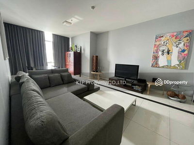 Baan Sathorn Chaopraya, Bangkok, Thailand Baan Sathorn Chaopraya, Bangkok, Thailand