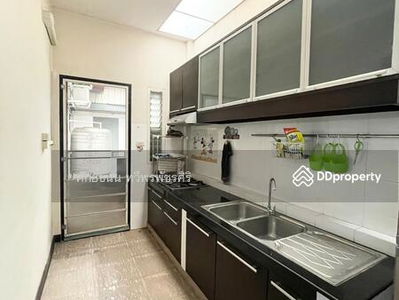 Lat Phrao 64, Intersection 7, Bangkok, Thailand Lat Phrao 64, Intersection 7, Bangkok, Thailand