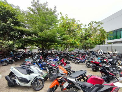 Soi Bangna-Trad 28, Bangkok, Thailand Soi Bangna-Trad 28, Bangkok, Thailand