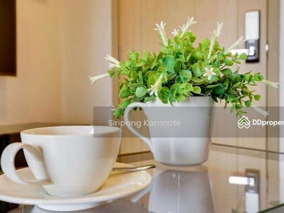 The Line Jatujak-Mochit, Bangkok, Thailand The Line Jatujak-Mochit, Bangkok, Thailand