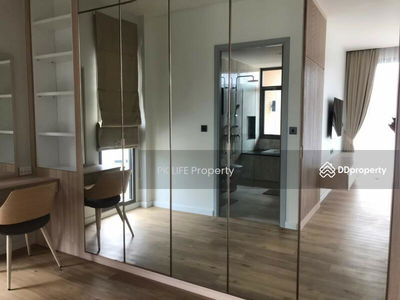 Alojamiento en Ban Ratsada, Thailand Alojamiento en Ban Ratsada, Thailand